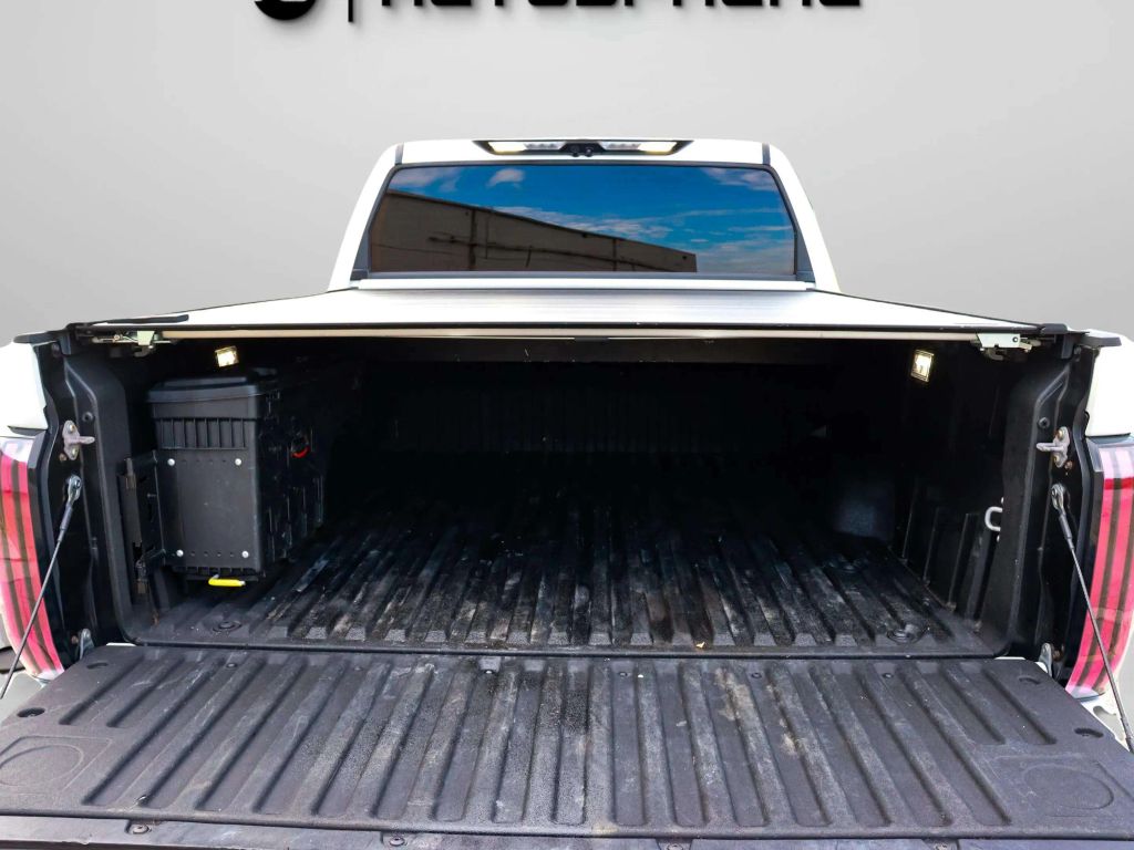 2022 TOYOTA TUNDRA HYBRID CREWMAX PICKUP V6, I-FORCE MAX, HYBRID, TWIN TURBO, 3.5 LITER CAPSTONE PICKUP 4D 5 1/2 FT