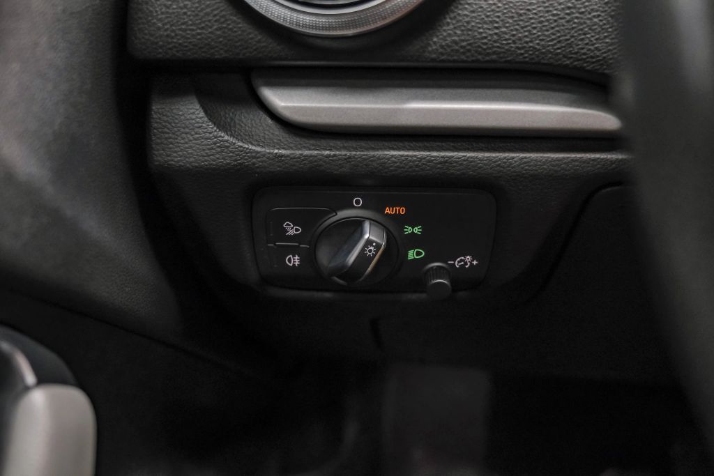 2018 AUDI A3 SEDAN 4-CYL, TURBO, 2.0 LITER PREMIUM SEDAN 4D