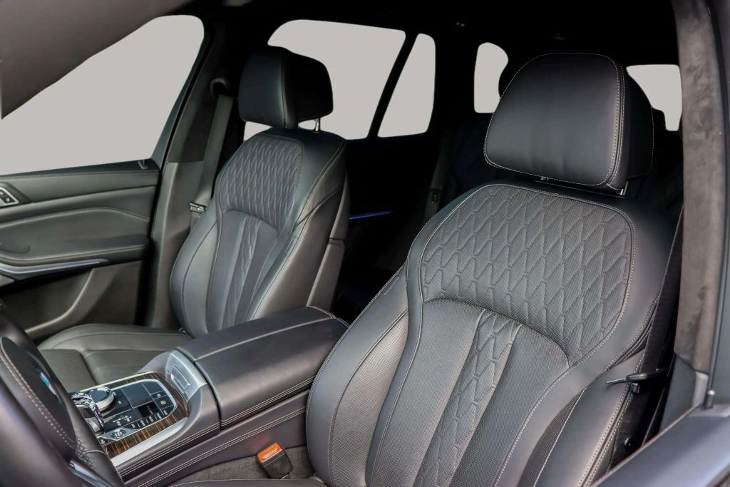 2020 BMW X5 SUV V8, TWIN TURBO, 4.4 LITER M50I SPORT UTILITY 4D