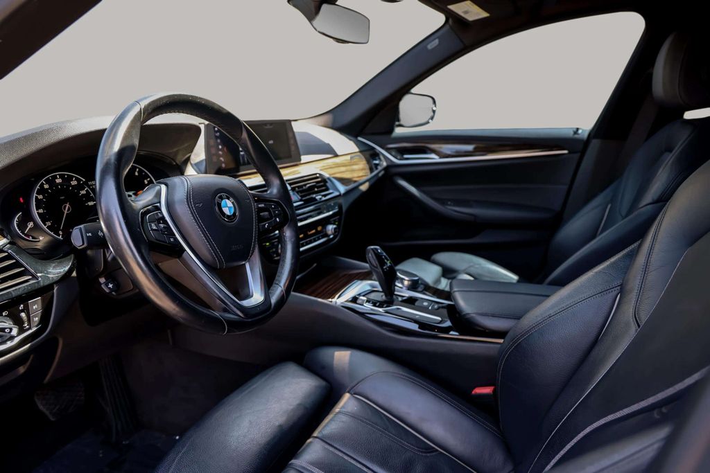 2018 BMW 5 SERIES SEDAN 4-CYL, TWIN TURBO, 2.0 LITER 530I SEDAN 4D