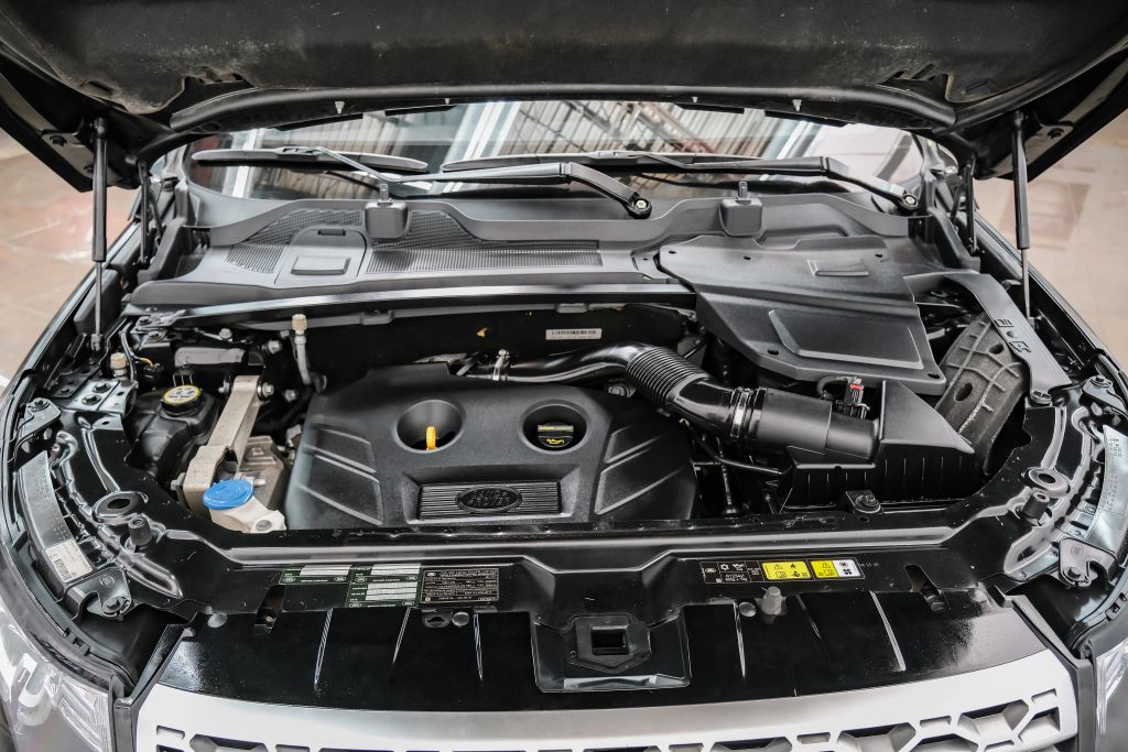 2016 LAND ROVER DISCOVERY SPORT SUV 4-CYL, TURBOCHARGED, 2.0L HSE SPORT UTILITY 4D
