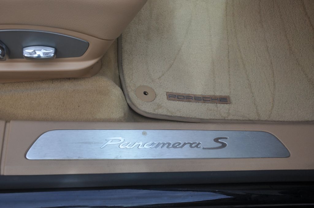 2013 PORSCHE PANAMERA SEDAN V8, 4.8 LITER S SEDAN 4D