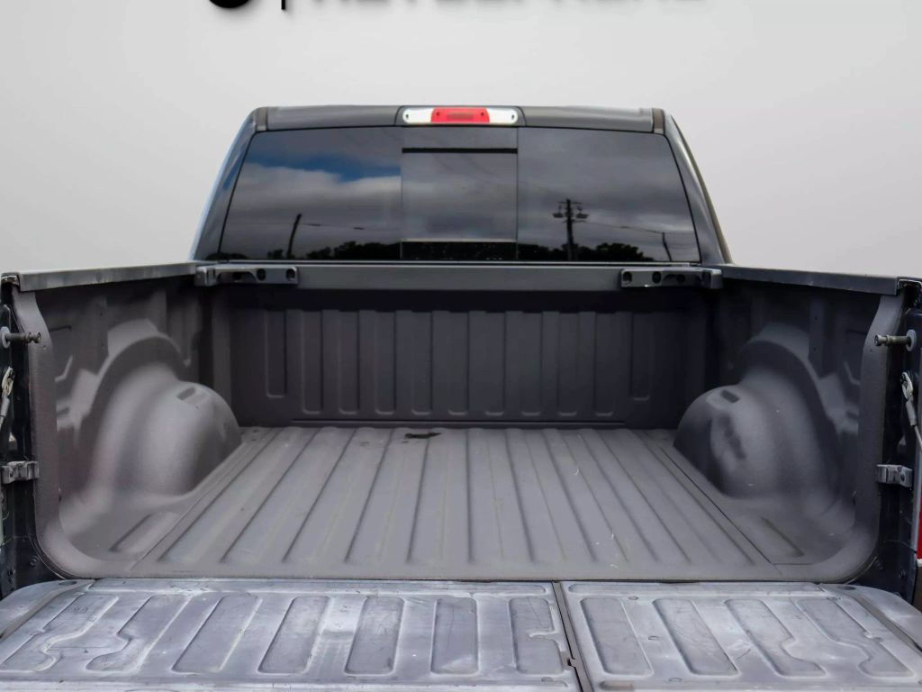 2020 RAM 1500 CREW CAB PICKUP V8, HEMI, ETORQUE, 5.7 LITER LIMITED PICKUP 4D 5 1/2 FT