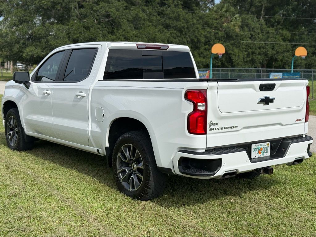 2021 Chevrolet Silverado 1500 Crew Cab - Image 3 2021 Chevrolet Silverado 1500 Crew Cab - Image 3