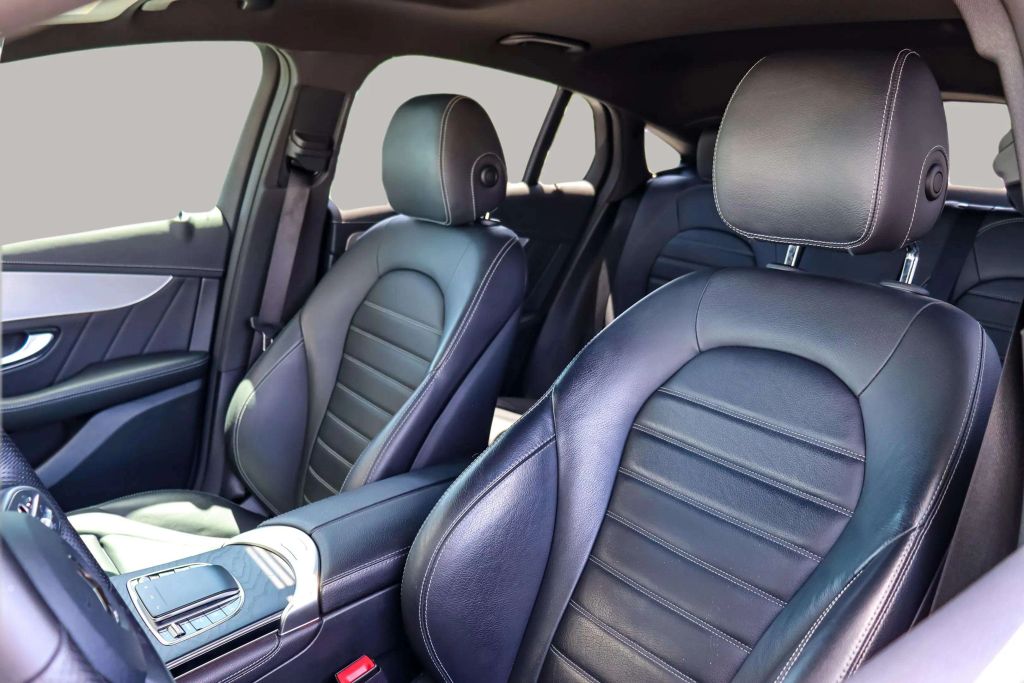 2020 MERCEDES-BENZ GLC COUPE SUV 4-CYL, TURBO, 2.0 LITER GLC 300 4MATIC SPORT UTILITY 4D