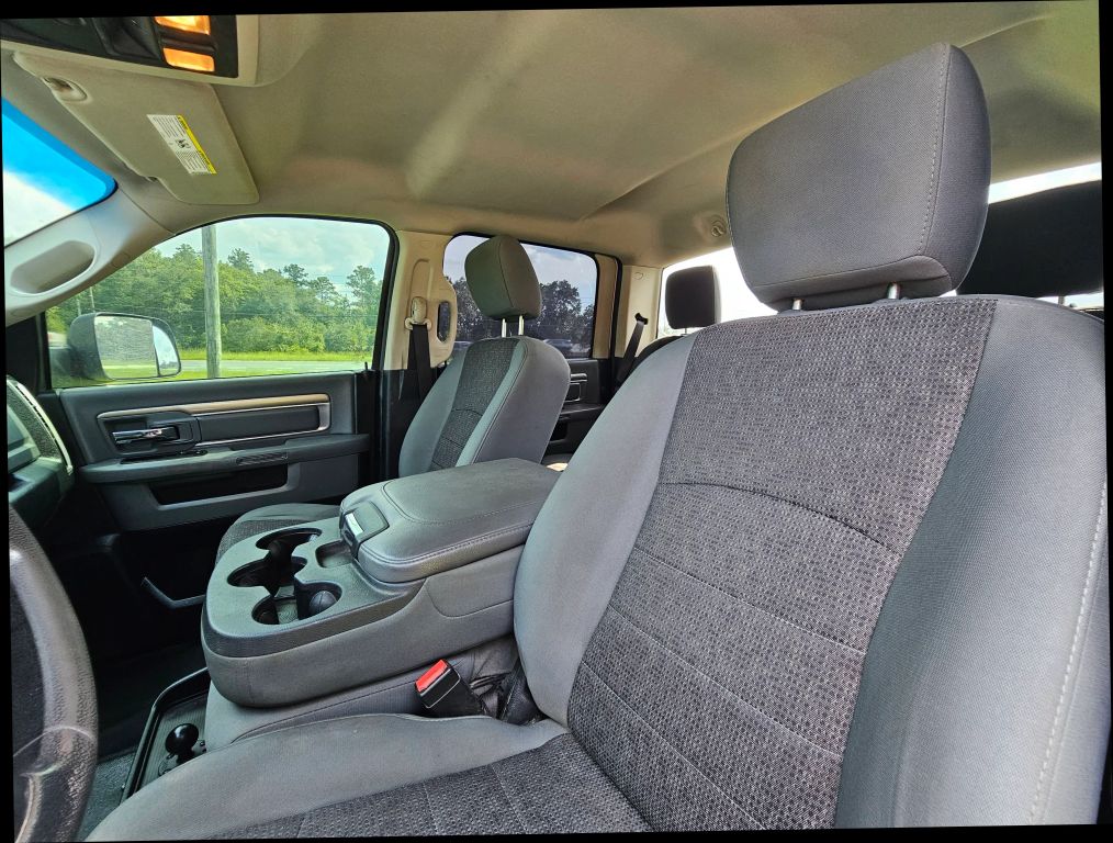 2014 Ram 4500 Crew Cab & Chassis - Image 21