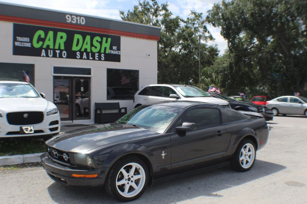 2007 FORD MUSTANG COUPE V6, 4.0 LITER PREMIUM COUPE 2D