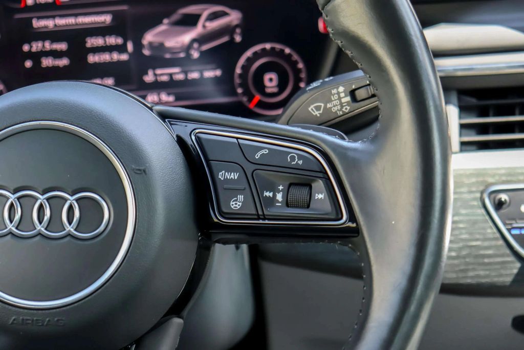 2018 AUDI A4 SEDAN 4-CYL, TURBO, 2.0 LITER PREMIUM PLUS SEDAN 4D
