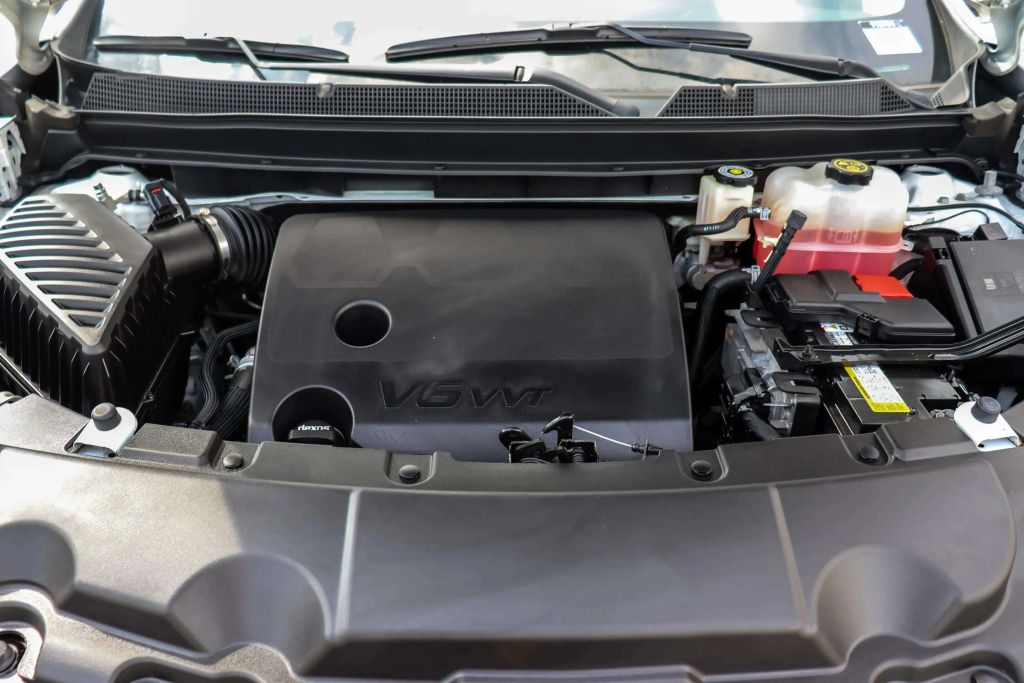 2021 CHEVROLET TRAVERSE SUV V6, 3.6 LITER RS SPORT UTILITY 4D