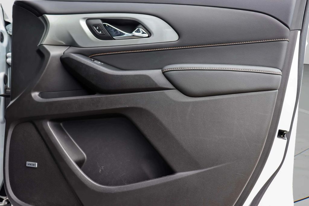 2021 CHEVROLET TRAVERSE SUV V6, 3.6 LITER RS SPORT UTILITY 4D
