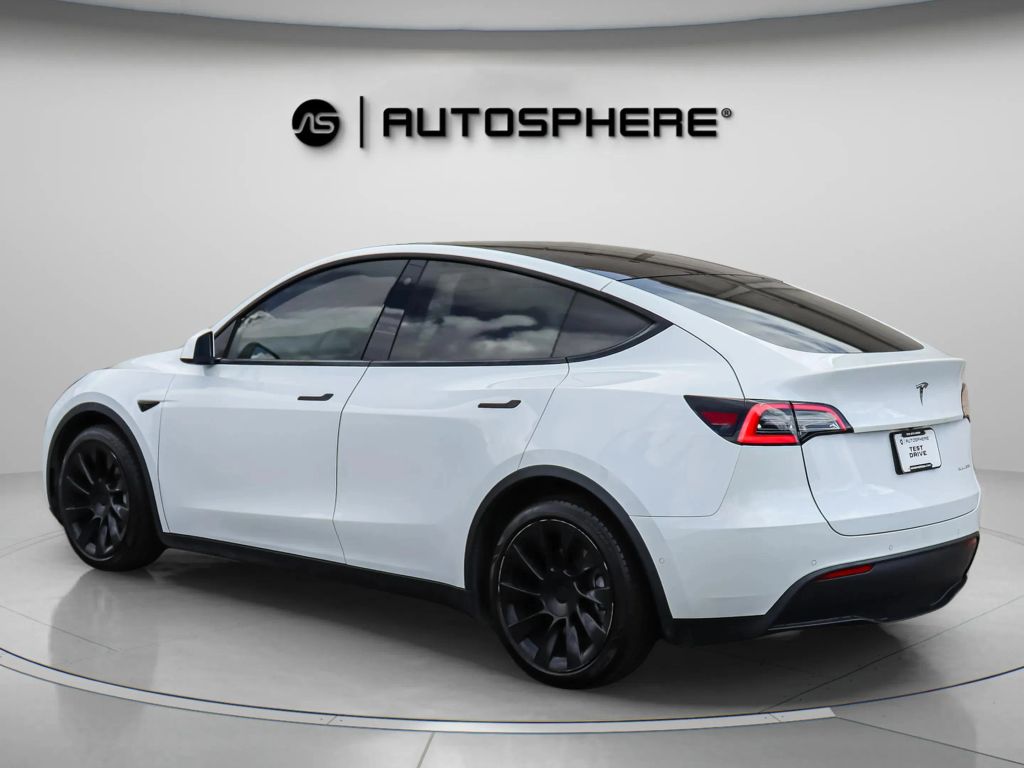 2021 TESLA MODEL Y SUV DUAL AC ELECTRIC MOTORS LONG RANGE SPORT UTILITY 4D