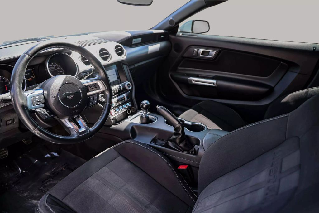 2018 FORD MUSTANG COUPE 4-CYL, ECOBOOST, 2.3T ECOBOOST COUPE 2D
