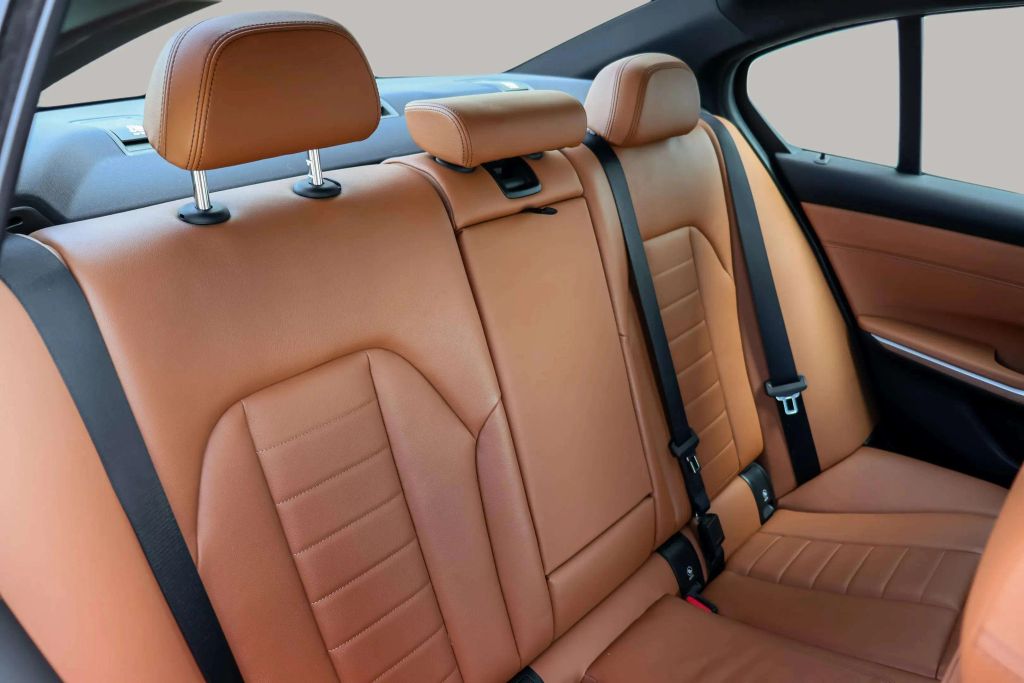 2021 BMW 3 SERIES SEDAN 4-CYL, TURBO, 2.0 LITER 330I SEDAN 4D