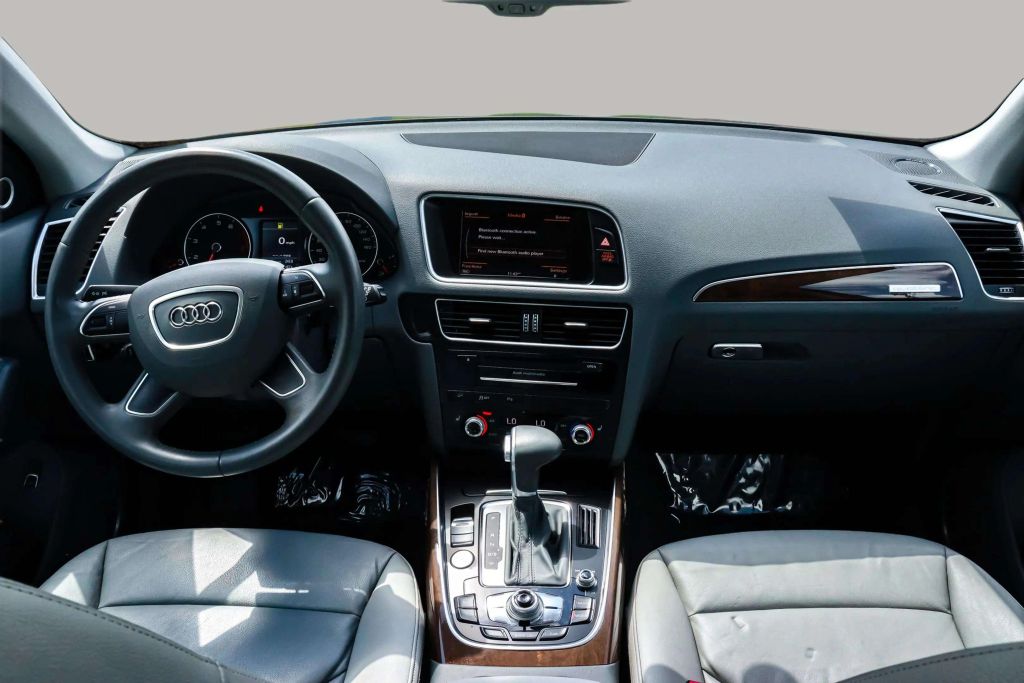 2016 AUDI Q5 SUV 4-CYL, TURBO, 2.0 LITER 2.0T PREMIUM PLUS SPORT UTILITY 4D