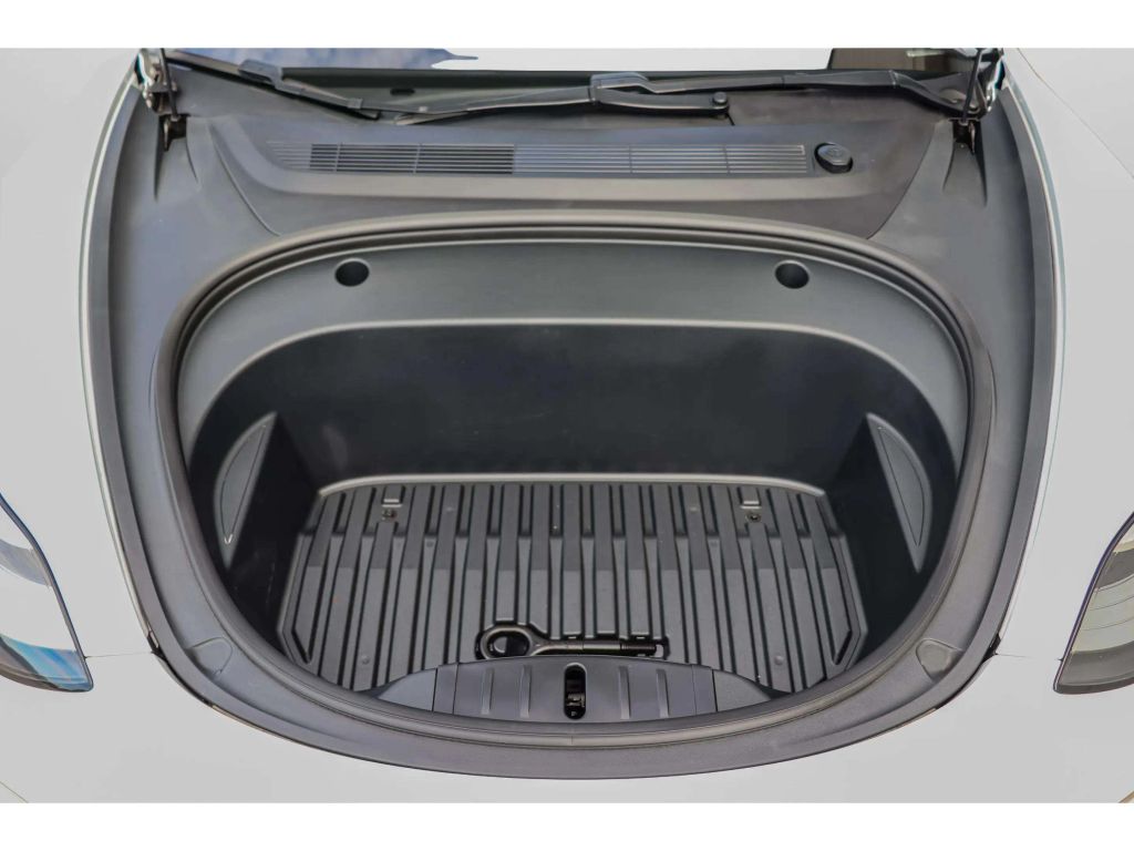 2020 TESLA MODEL 3 SEDAN AC ELECTRIC MOTOR STANDARD RANGE PLUS SEDAN 4D
