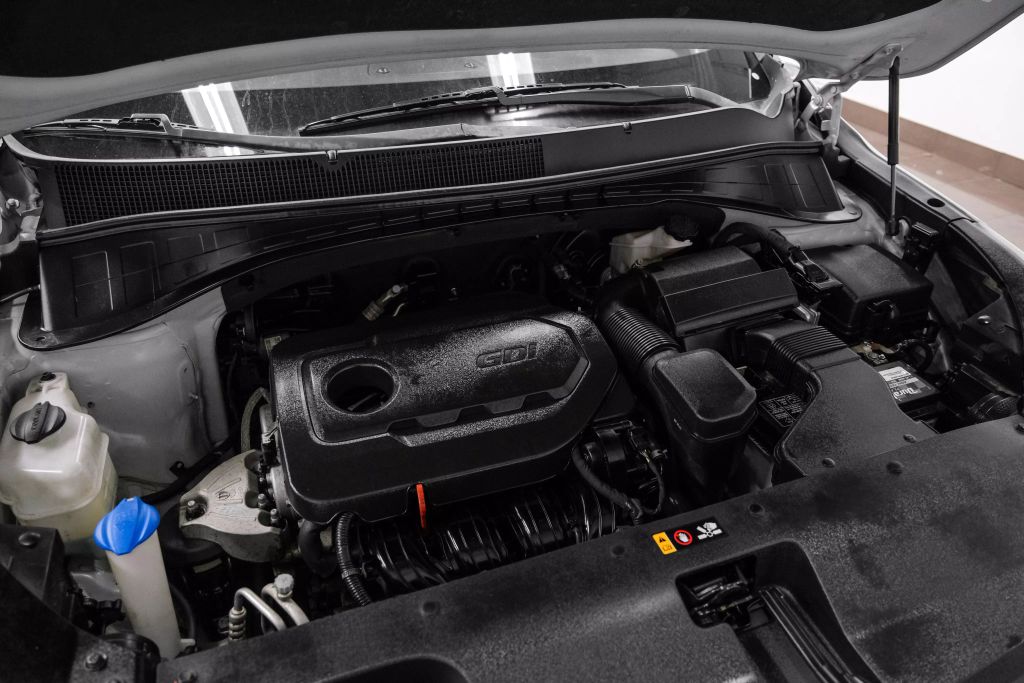 2018 KIA SORENTO SUV 4-CYL, GDI, 2.4 LITER L SPORT UTILITY 4D