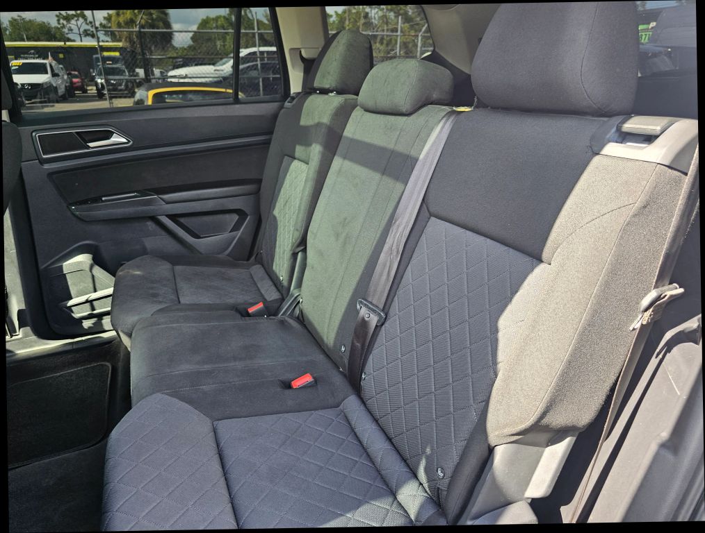 2018 Volkswagen Atlas - Image 13 2018 Volkswagen Atlas - Image 13