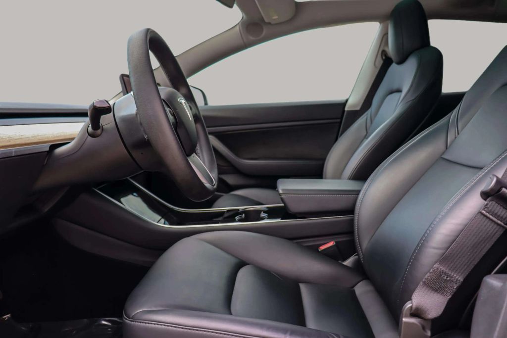 2020 TESLA MODEL 3 SEDAN AC ELECTRIC MOTOR STANDARD RANGE PLUS SEDAN 4D