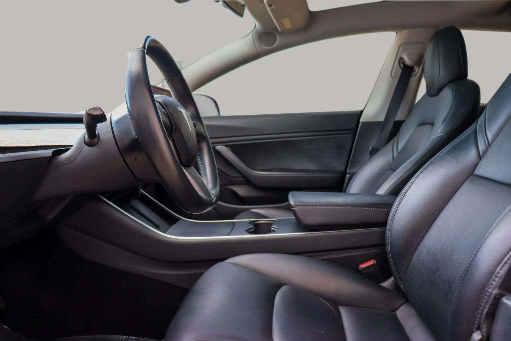 2018 TESLA MODEL 3 SEDAN AC ELECTRIC MOTOR LONG RANGE SEDAN 4D