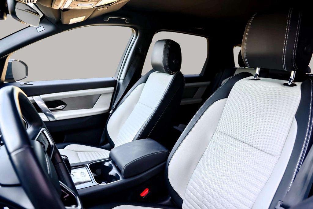 2023 LAND ROVER DISCOVERY SPORT SUV 4-CYL, TURBOCHARGED, 2.0 LITER S R-DYNAMIC SPORT UTILITY 4D