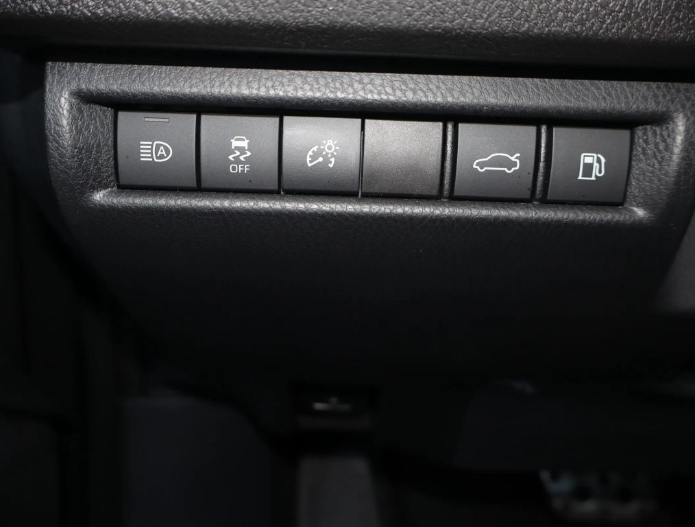2025 TOYOTA CAMRY SEDAN 4-CYL, HYBRID, 2.5 LITER SE SEDAN 4D