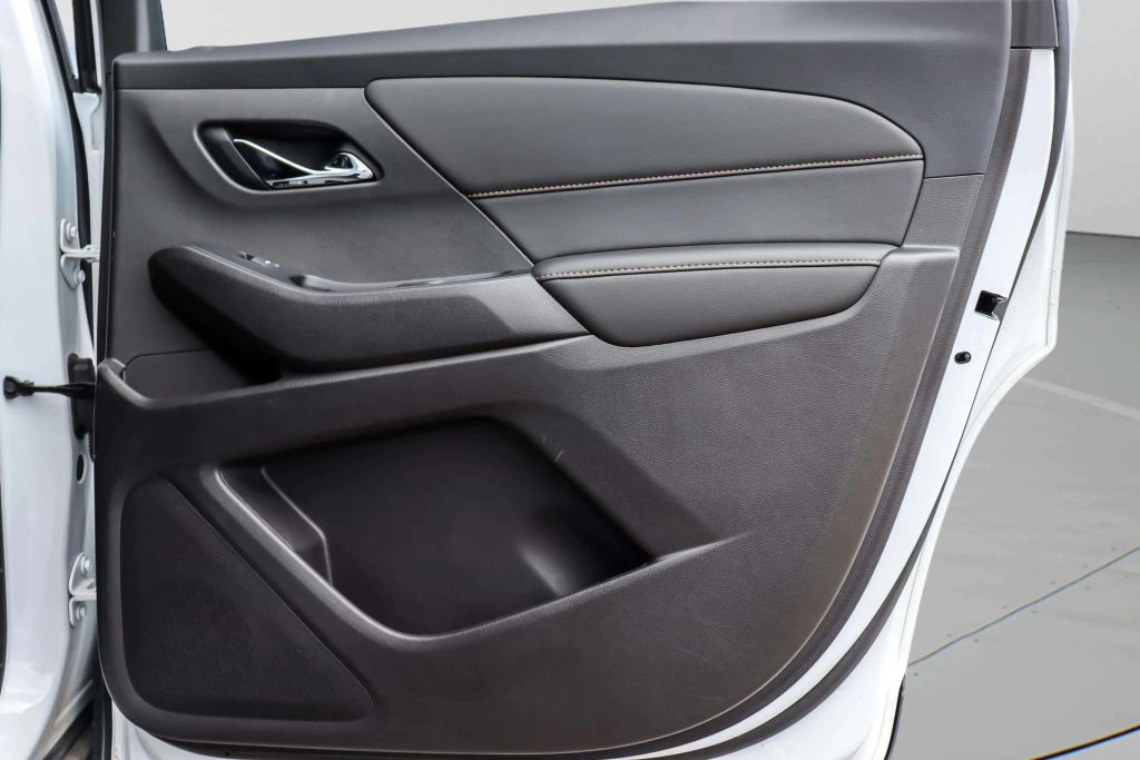 2021 CHEVROLET TRAVERSE SUV V6, 3.6 LITER RS SPORT UTILITY 4D
