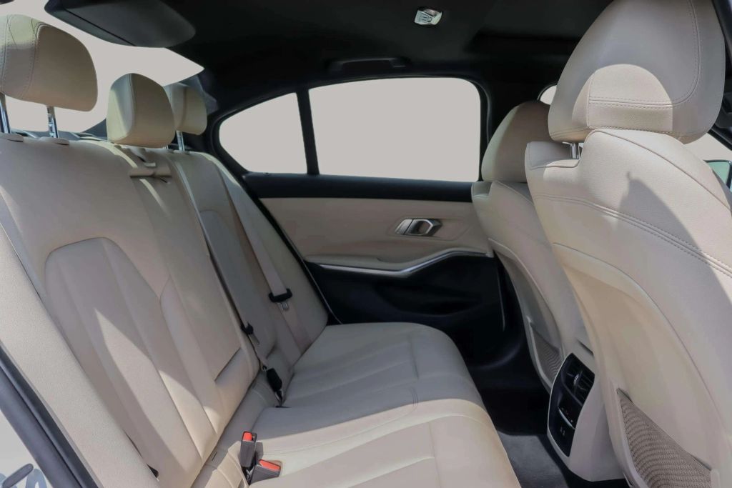 2021 BMW 3 SERIES SEDAN 4-CYL, TURBO, 2.0 LITER 330I XDRIVE SEDAN 4D