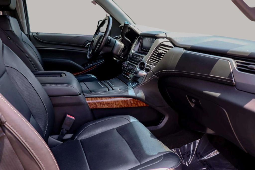 2018 CHEVROLET SUBURBAN SUV V8, ECOTEC3, 5.3 LITER PREMIER SPORT UTILITY 4D