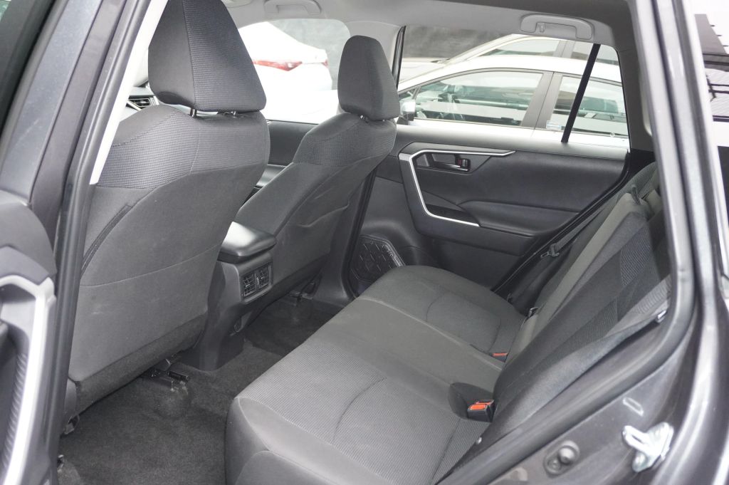 2024 TOYOTA RAV4 SUV 4-CYL, DYNAMIC-FORCE, 2.5 LITER LE SPORT UTILITY 4D