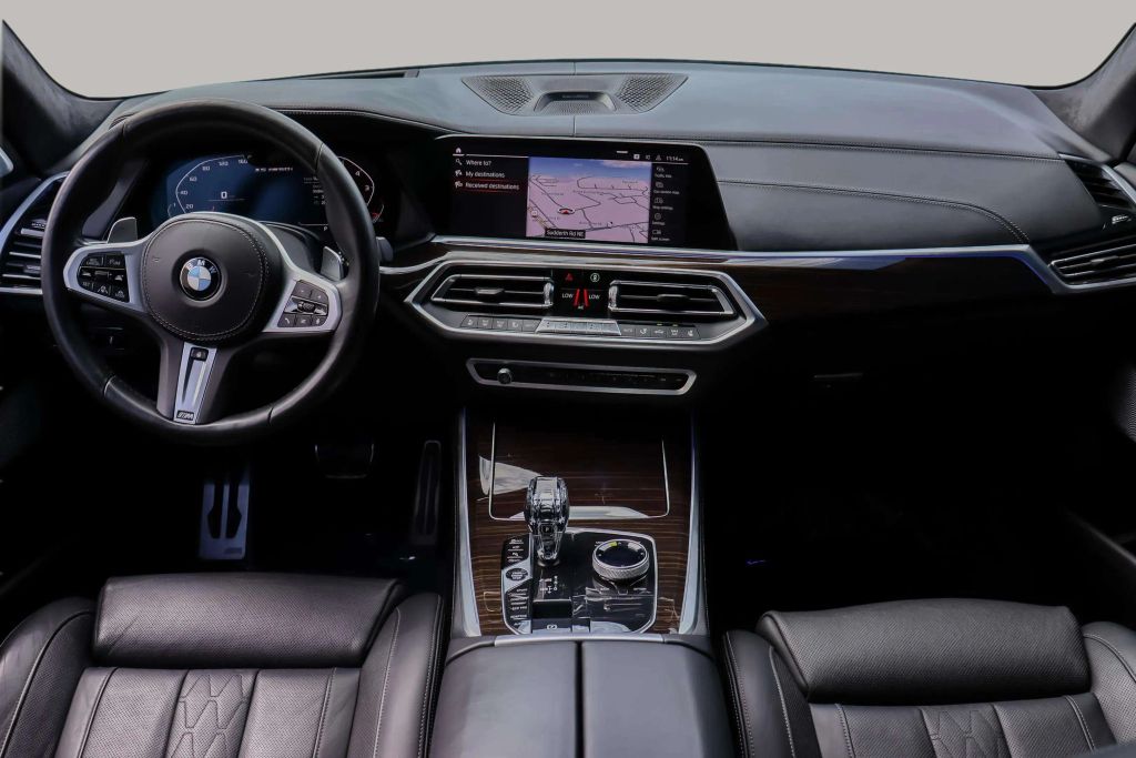 2020 BMW X5 SUV V8, TWIN TURBO, 4.4 LITER M50I SPORT UTILITY 4D