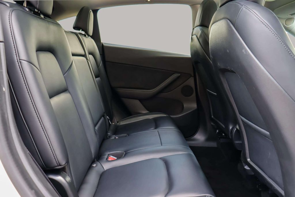 2021 TESLA MODEL Y SUV DUAL AC ELECTRIC MOTORS LONG RANGE SPORT UTILITY 4D