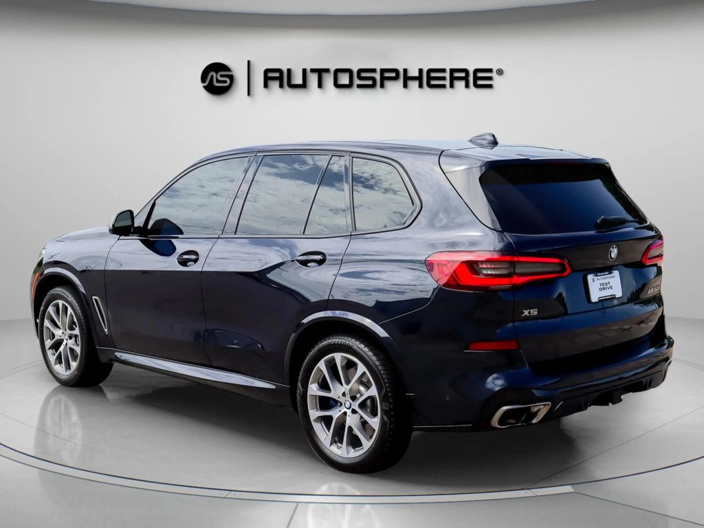 2020 BMW X5 SUV V8, TWIN TURBO, 4.4 LITER M50I SPORT UTILITY 4D