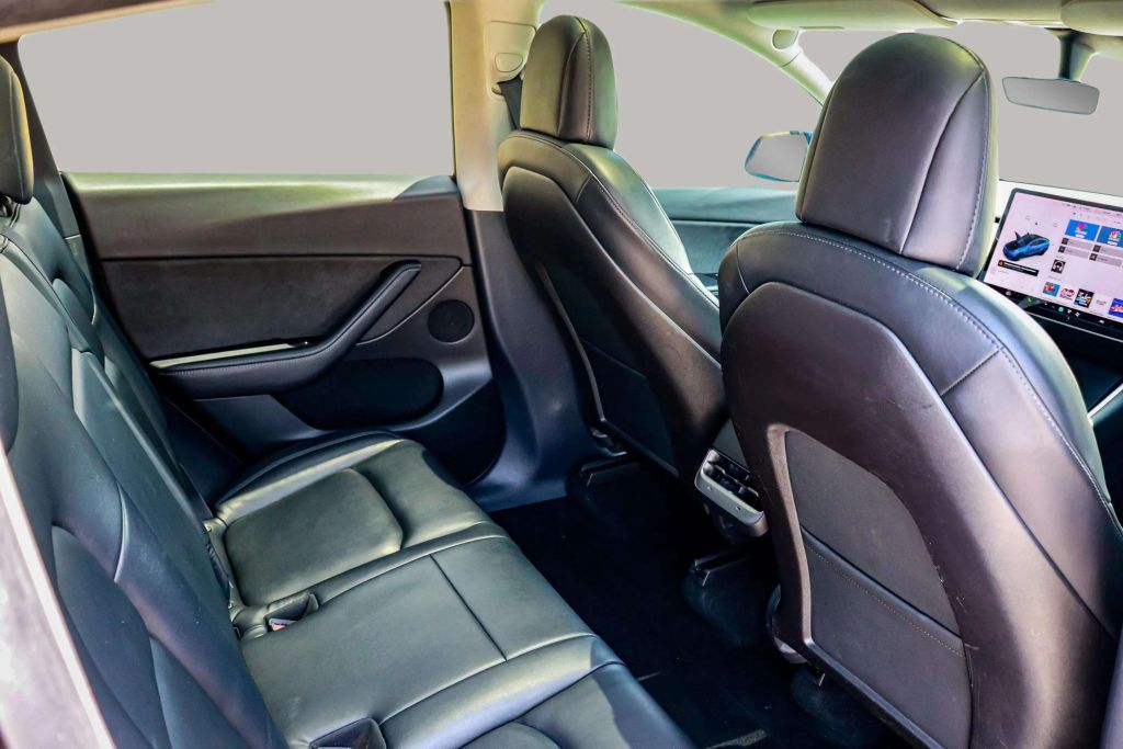 2020 TESLA MODEL Y SUV DUAL AC ELECTRIC MOTORS PERFORMANCE SPORT UTILITY 4D