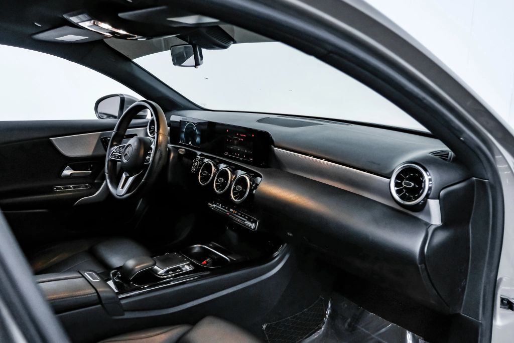 2019 MERCEDES-BENZ A-CLASS SEDAN 4-CYL, TURBO, 2.0 LITER A 220 SEDAN 4D
