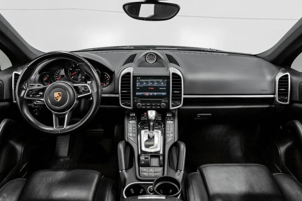 2018 PORSCHE CAYENNE SUV V6, 3.6 LITER PLATINUM EDITION SPORT UTILITY 4D