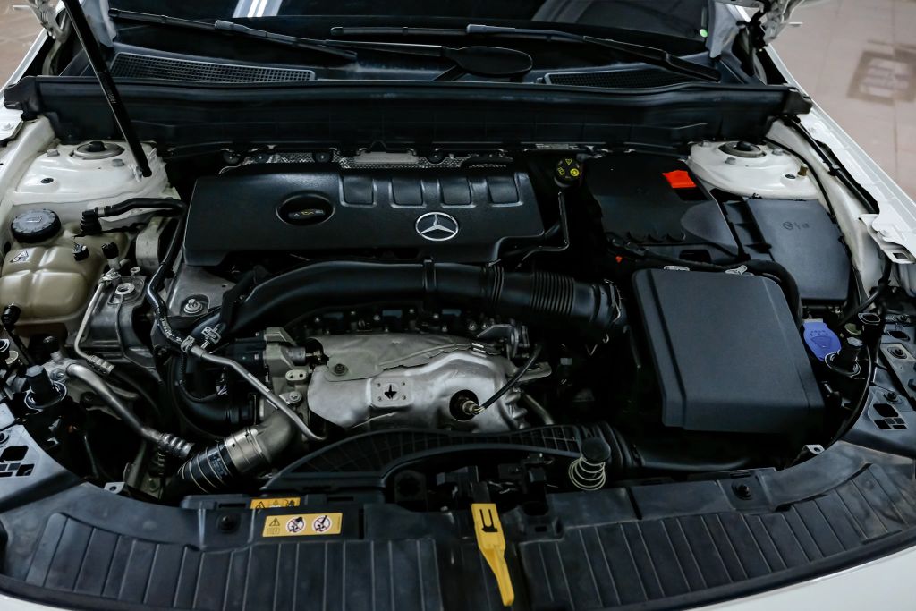 2022 MERCEDES-BENZ GLB SUV 4-CYL, TURBO, 2.0 LITER GLB 250 4MATIC SPORT UTILITY 4D