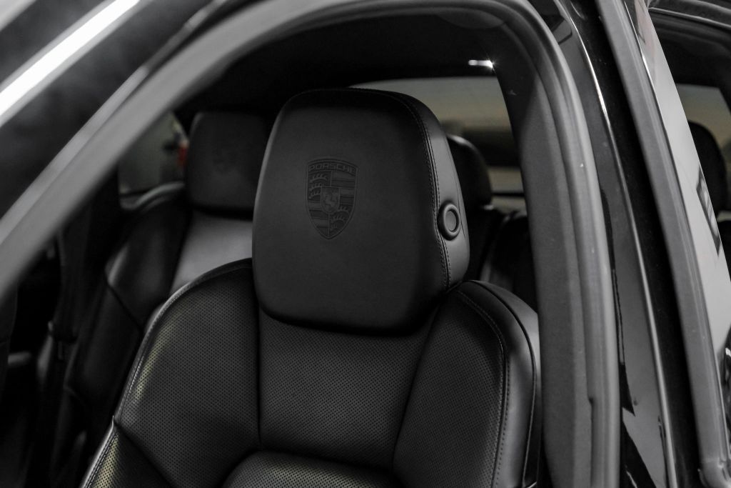 2018 PORSCHE CAYENNE SUV V6, 3.6 LITER PLATINUM EDITION SPORT UTILITY 4D