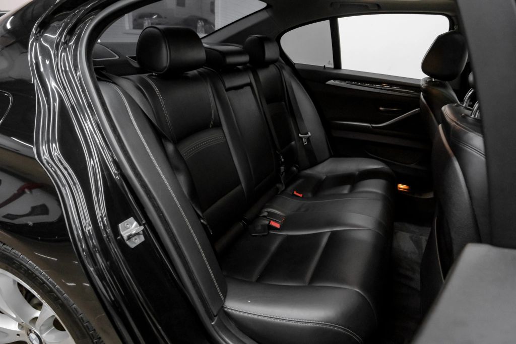 2016 BMW 5 SERIES SEDAN 6-CYL, TURBO, 3.0 LITER 535I XDRIVE SEDAN 4D