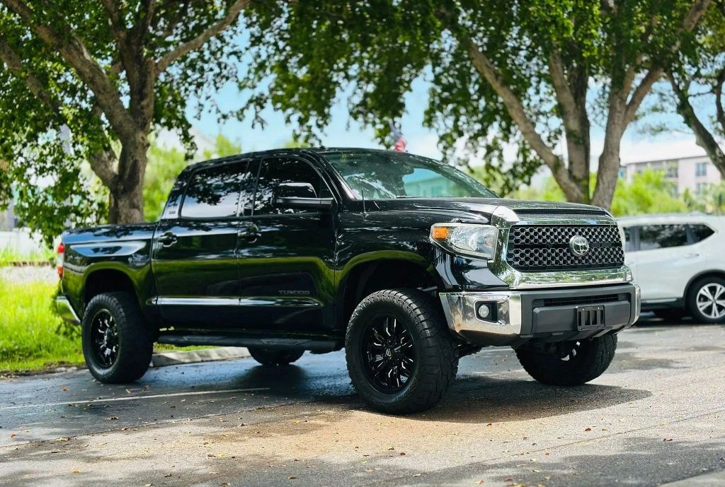 2019 Toyota Tundra SR5