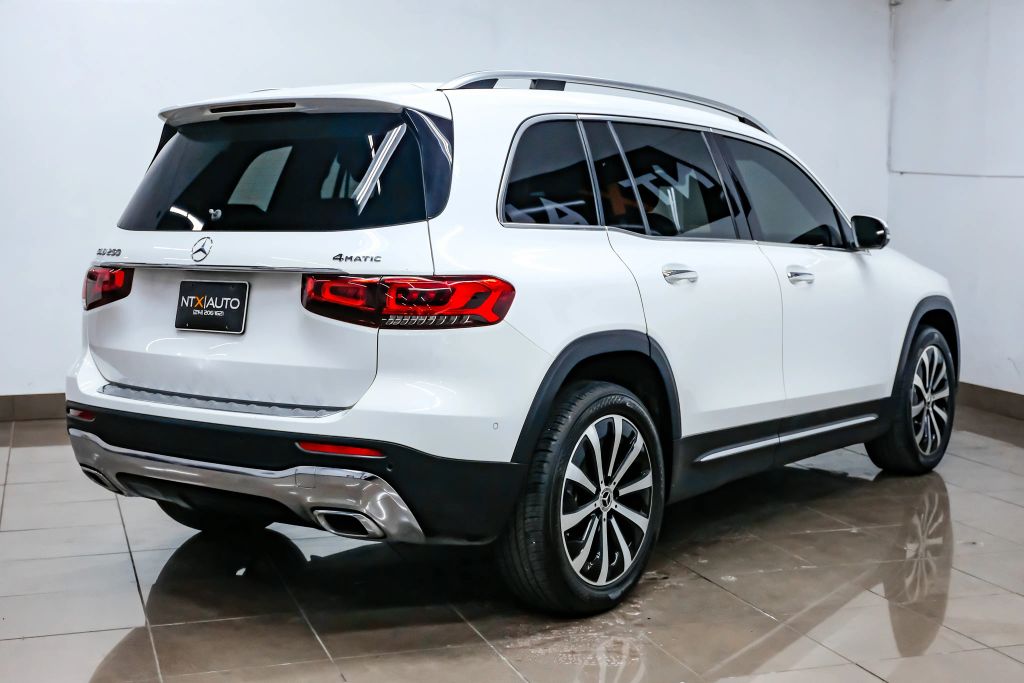 2022 MERCEDES-BENZ GLB SUV 4-CYL, TURBO, 2.0 LITER GLB 250 4MATIC SPORT UTILITY 4D