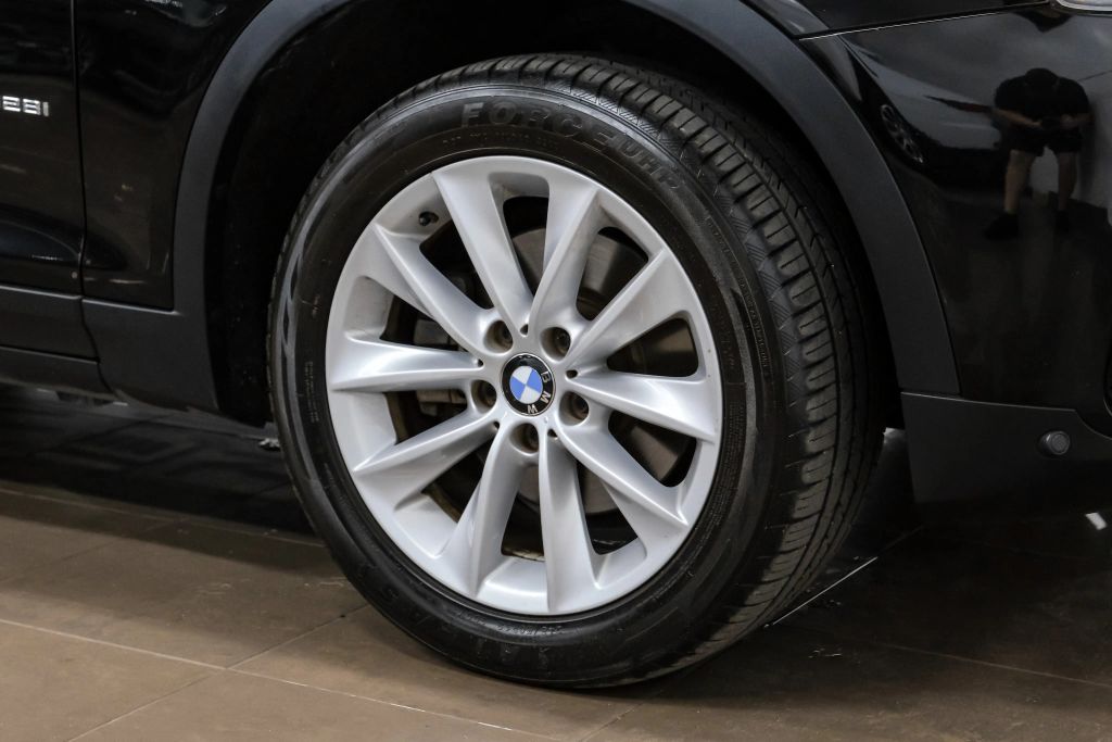 2017 BMW X3 SUV 4-CYL, TURBO, 2.0 LITER SDRIVE28I SPORT UTILITY 4D
