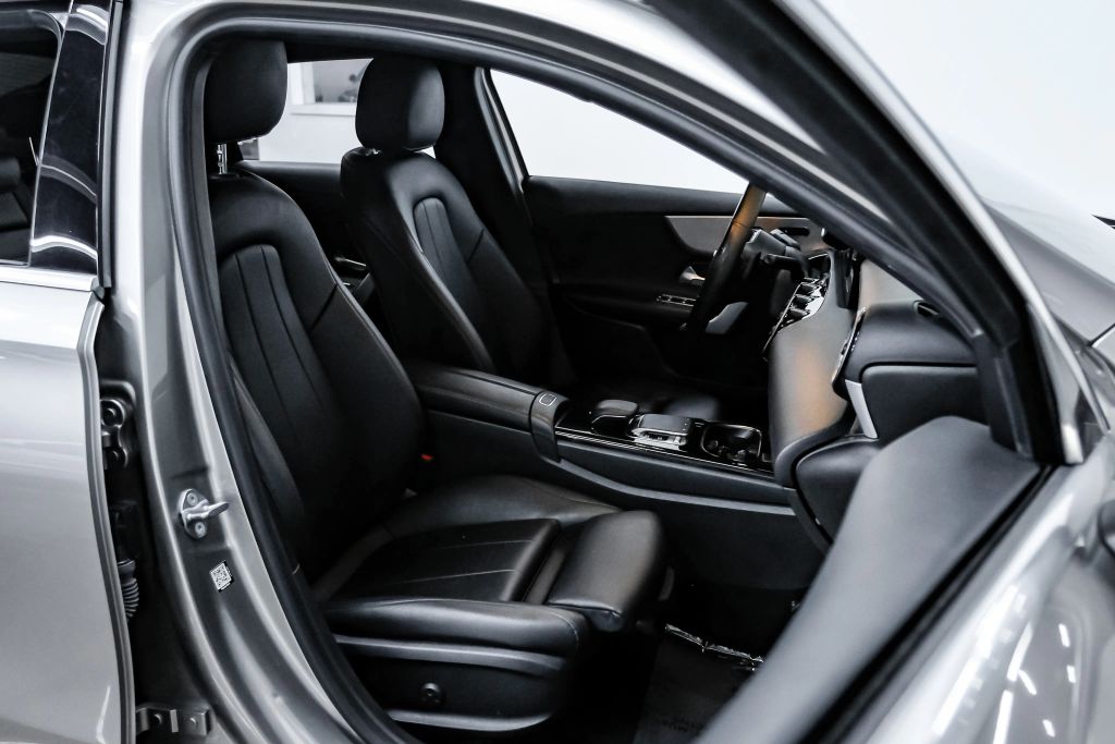 2019 MERCEDES-BENZ A-CLASS SEDAN 4-CYL, TURBO, 2.0 LITER A 220 SEDAN 4D