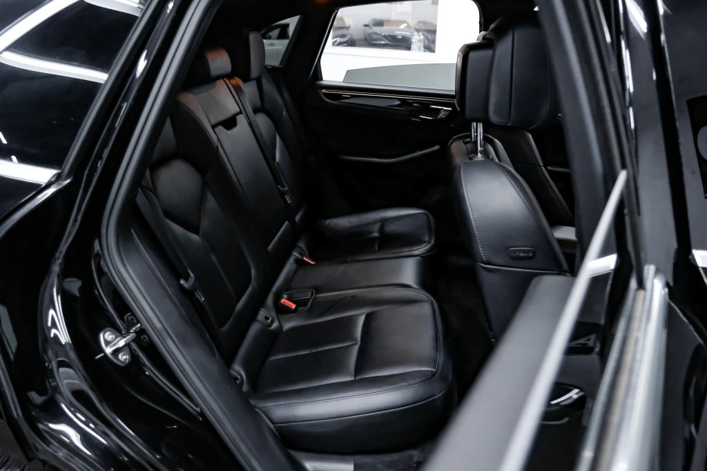 2016 PORSCHE MACAN SUV V6, TWIN TURBO, 3.0 LITER S SPORT UTILITY 4D