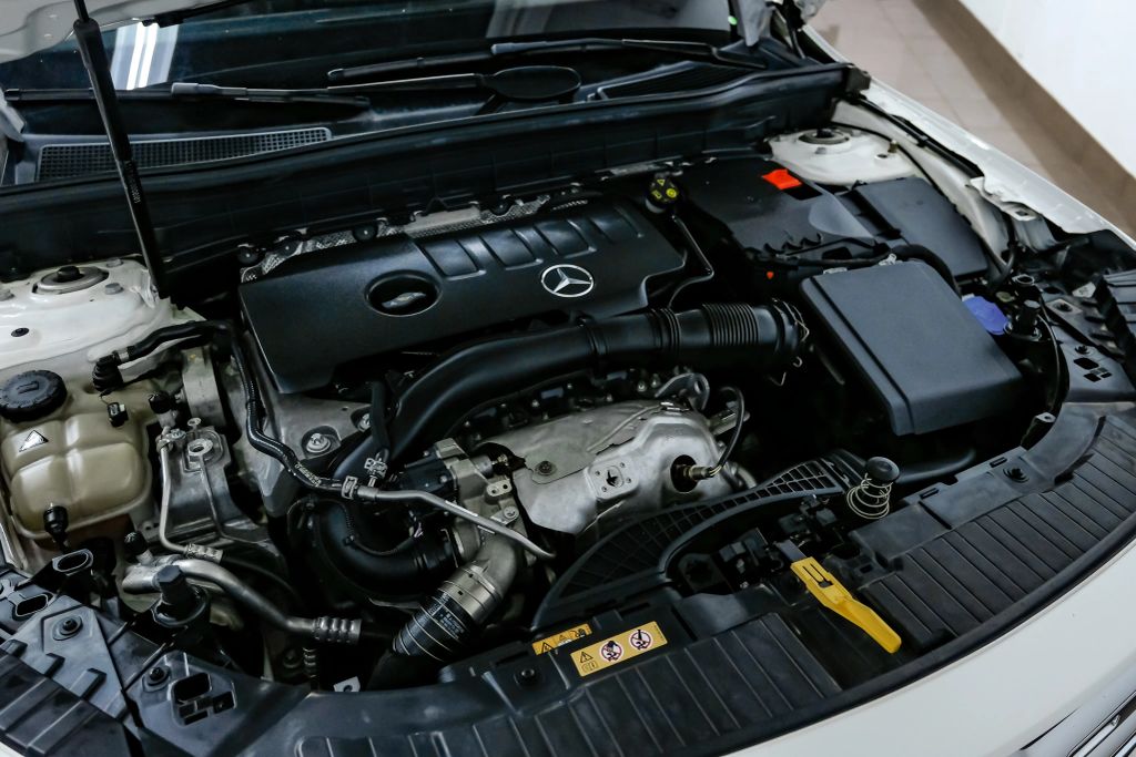 2022 MERCEDES-BENZ GLB SUV 4-CYL, TURBO, 2.0 LITER GLB 250 4MATIC SPORT UTILITY 4D