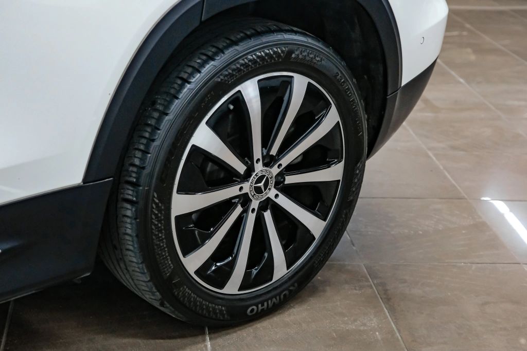 2022 MERCEDES-BENZ GLB SUV 4-CYL, TURBO, 2.0 LITER GLB 250 4MATIC SPORT UTILITY 4D