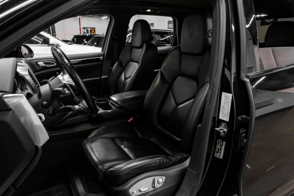 2018 PORSCHE CAYENNE SUV V6, 3.6 LITER PLATINUM EDITION SPORT UTILITY 4D