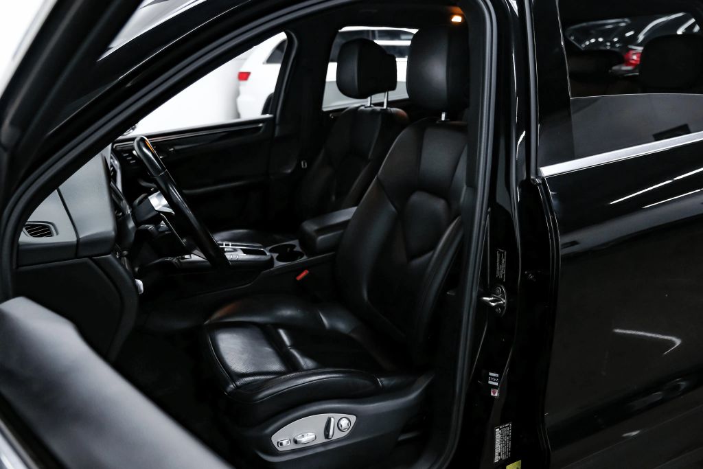 2016 PORSCHE MACAN SUV V6, TWIN TURBO, 3.0 LITER S SPORT UTILITY 4D