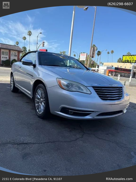 2011 Chrysler 200 Limited
