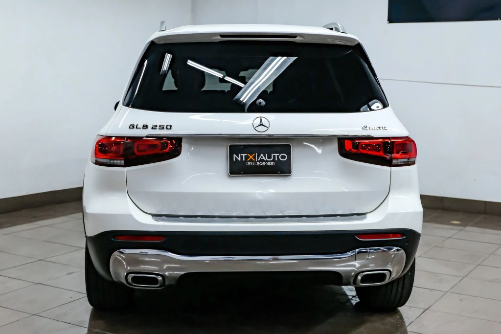 2022 MERCEDES-BENZ GLB SUV 4-CYL, TURBO, 2.0 LITER GLB 250 4MATIC SPORT UTILITY 4D