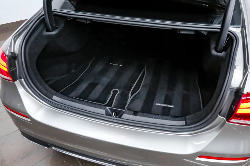 2019 MERCEDES-BENZ A-CLASS SEDAN 4-CYL, TURBO, 2.0 LITER A 220 SEDAN 4D